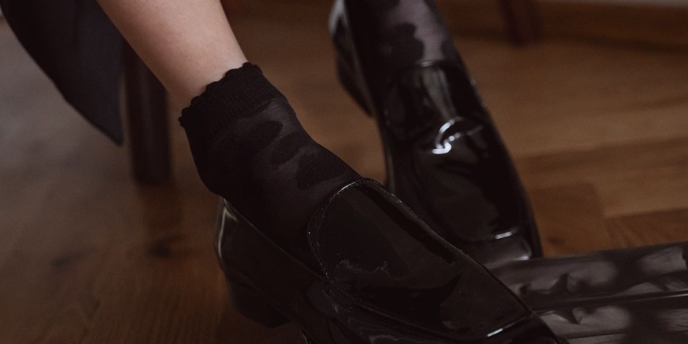 Skarpetki do mokasynów damskich – inspiracje i trendy